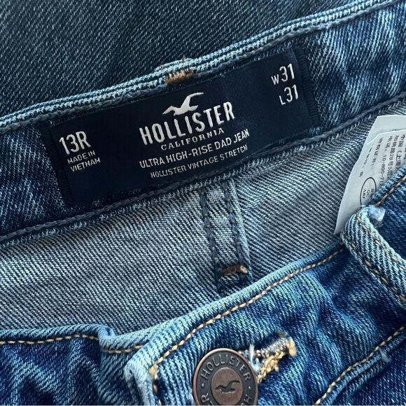Hollister Ultra High-Rise Dad Ripped Destroyed Distressed Jeans Size 13R 31x31 - Picture 6 of 7